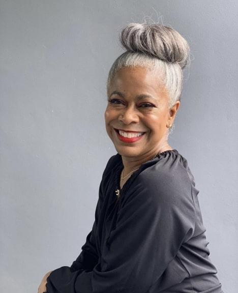 Gorgeous Natural Gray Hair Ideas for Black Women Over 50